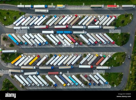 Truck Parking Layout & Dimensions .